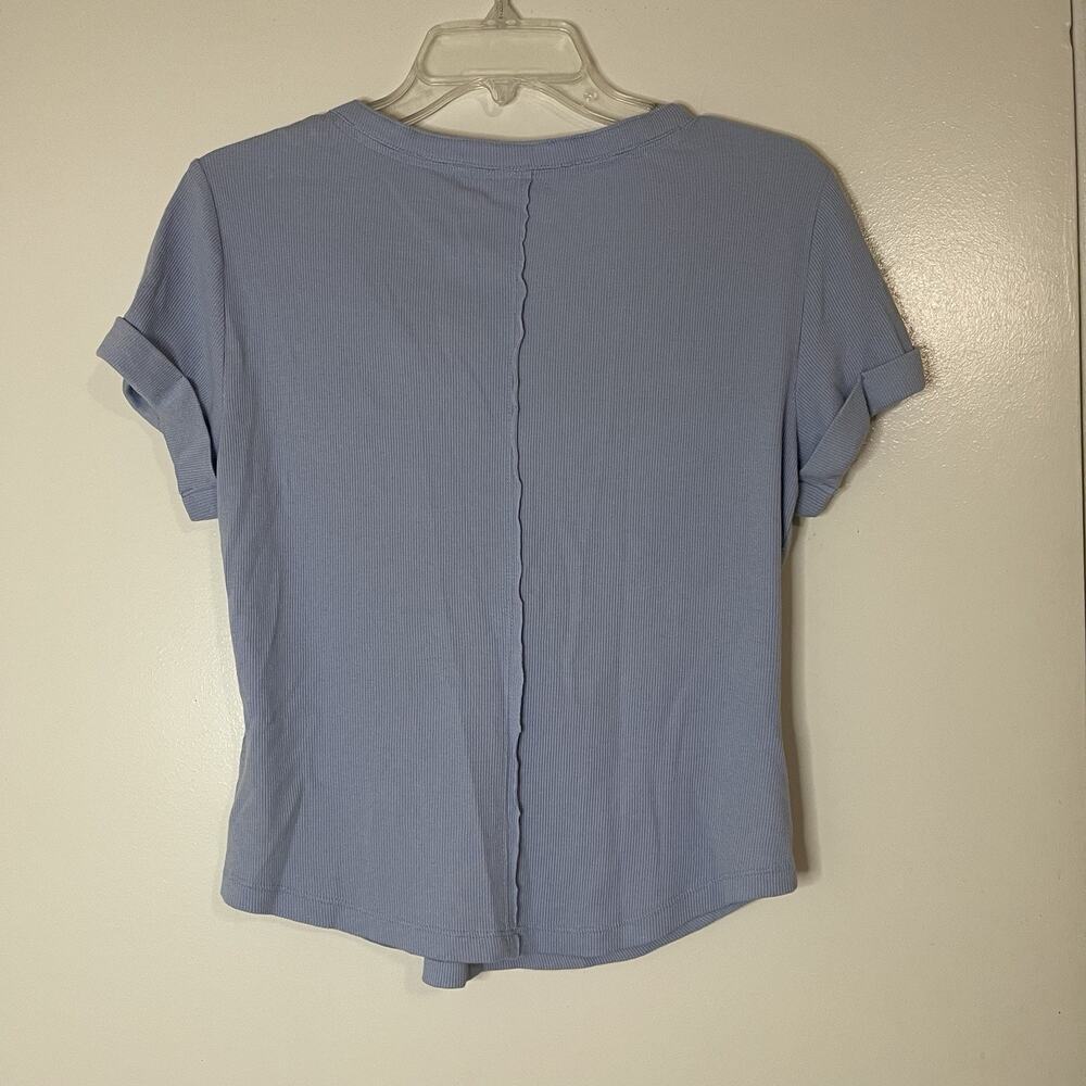 Anthropologie Pilcro blue ribbed button front short sleeve henley size medium - Picture 4 of 4